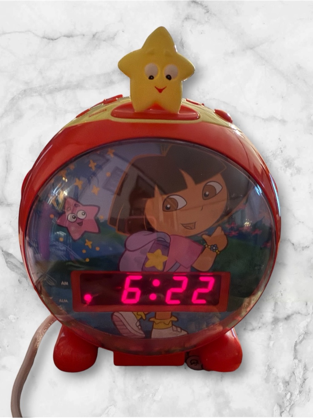 Vintage 2004 Dora the Explorer Talking Alarm Clock Radio DTE810 Night Light